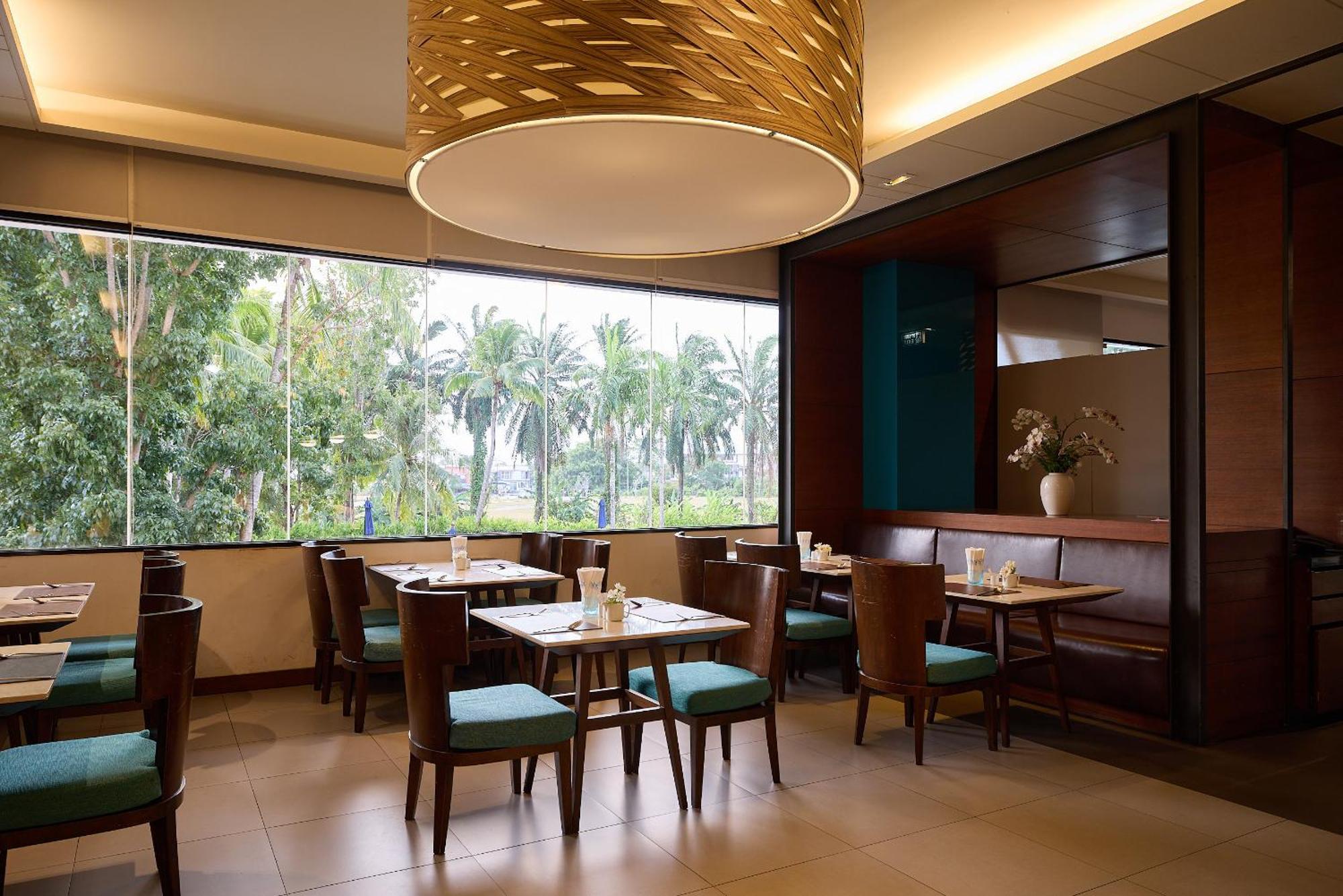 Rua Rasada Hotel - The Ideal Venue For Meetings & Events Транг Екстериор снимка