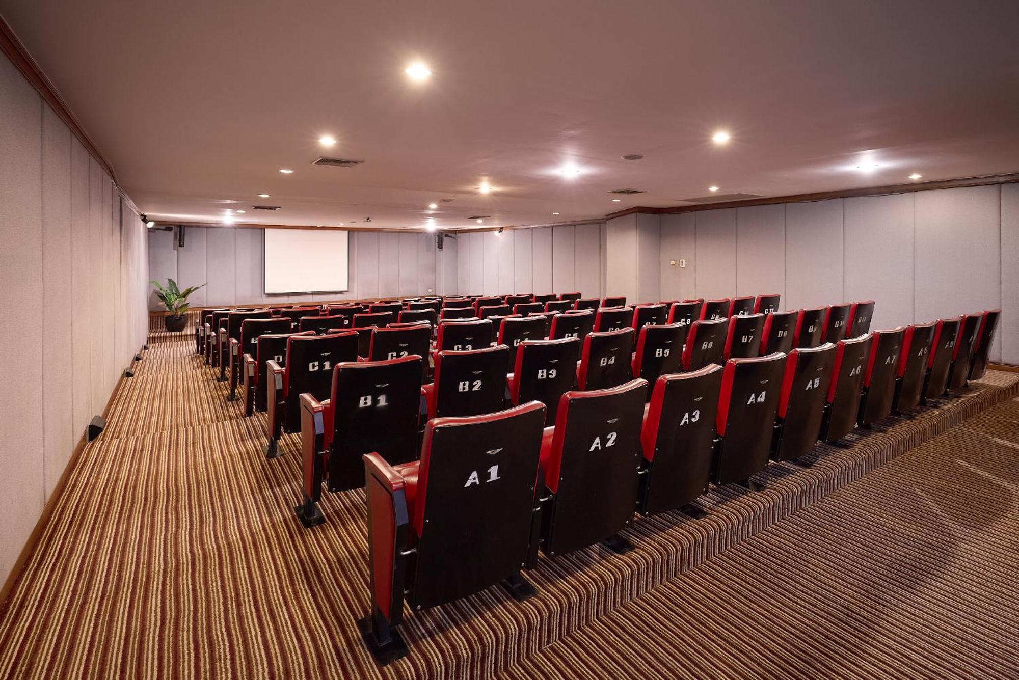 Rua Rasada Hotel - The Ideal Venue For Meetings & Events Транг Екстериор снимка