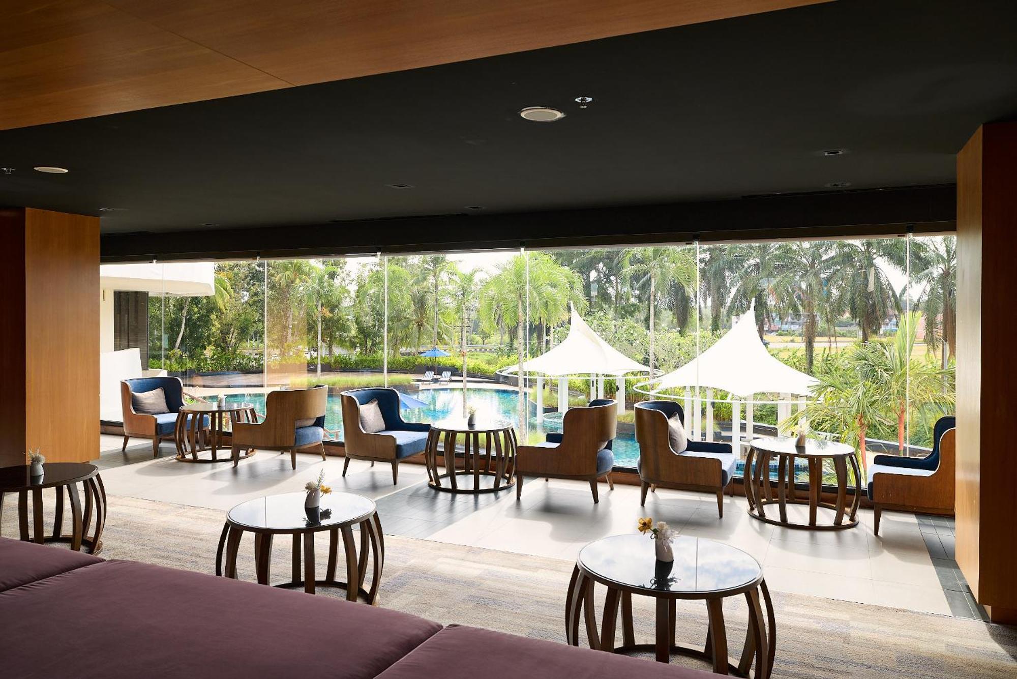 Rua Rasada Hotel - The Ideal Venue For Meetings & Events Транг Екстериор снимка